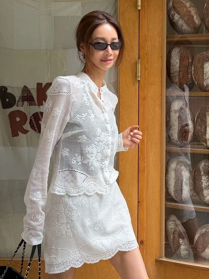 Slimming Effect Korean Style round Neck Lace Top And Skirt Set Women's Fashion Two-Piece Suit Autumn Long Sleeve Short Length