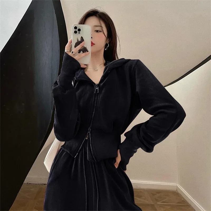 Stylish Age-Reducing Women's Early Autumn Hooded Sweatshirt Fashionable Casual Pants Sportswear Petite 2-Piece Set Trendy