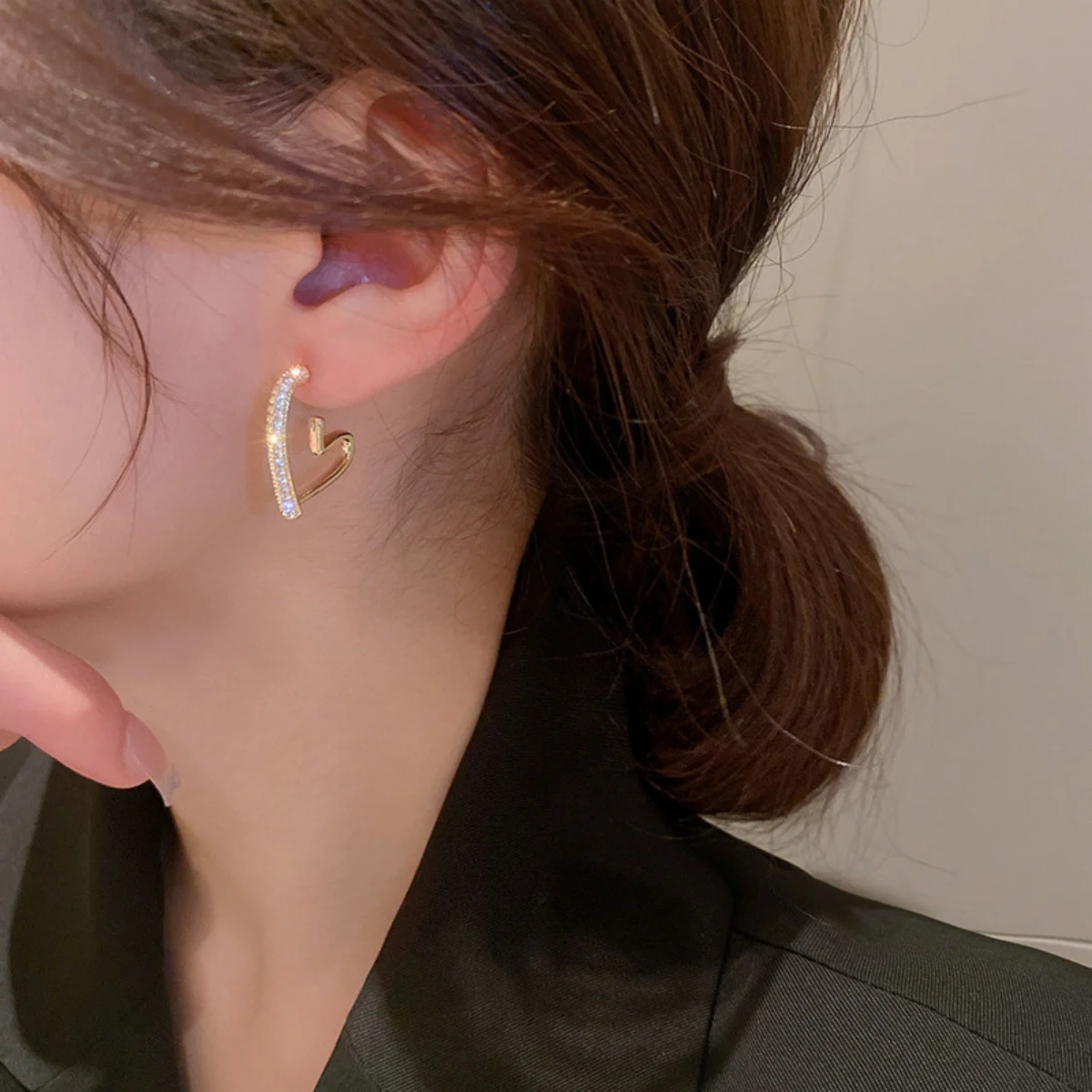 Trendy Simple Gold Color Hoop Earrings For Women Girl Crystal Heart Minimalist Earrings Party NEW Jewelry Gifts image 3