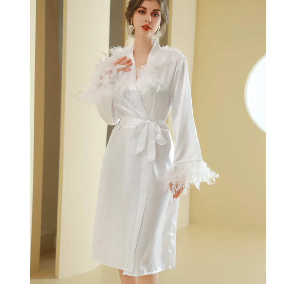 Thumbnail 4 - #14 Latest Bridal Kimonos Offers
