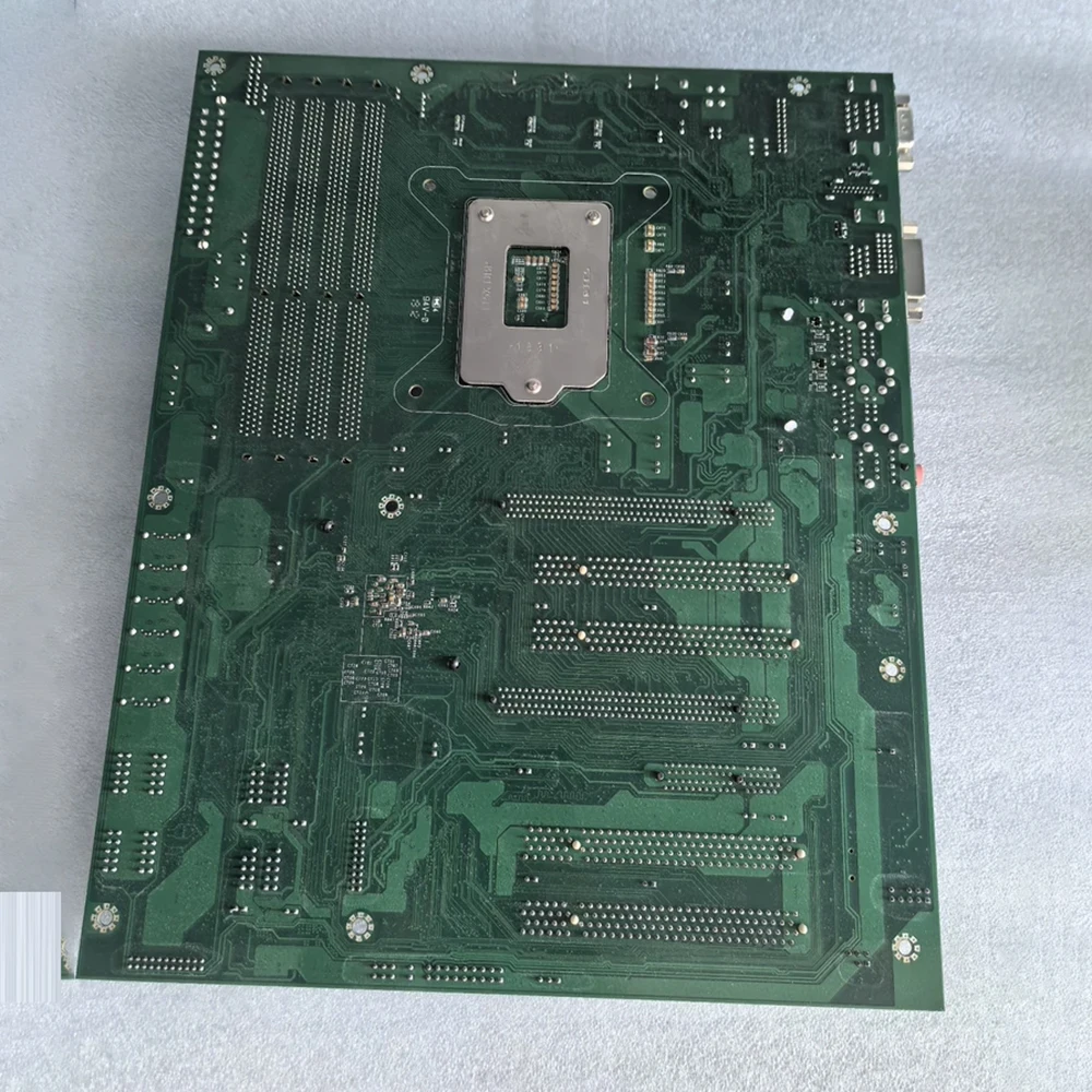 Carte mère de contrôle industriel RUBY-D713VG2AR-MX