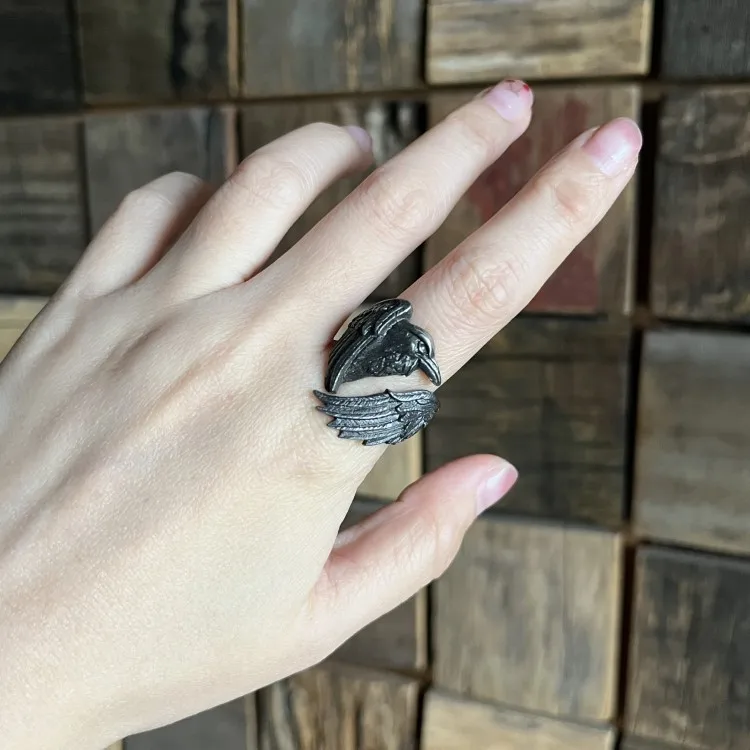 

Chiba European and American style Thai silver personality punk retro wings dark black crow opening adjustable ring accessory