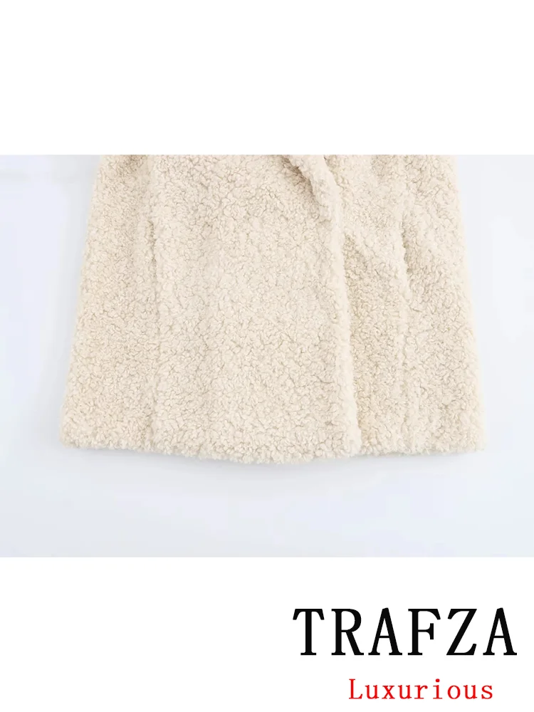 TRAFZA Vintage Faux Fur Women Jackets Solid Turn-down Collar Long Sleeve Warm Coat Chic White Fashion 2024 Winter Autumn Outwear