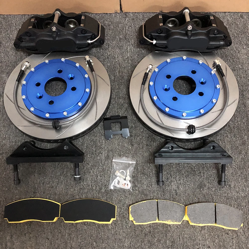 Il kit pinza freno include pinza freno a 4 pistoni, disco freno e pastiglie freno per TOYOTA SIENNAFront Brake