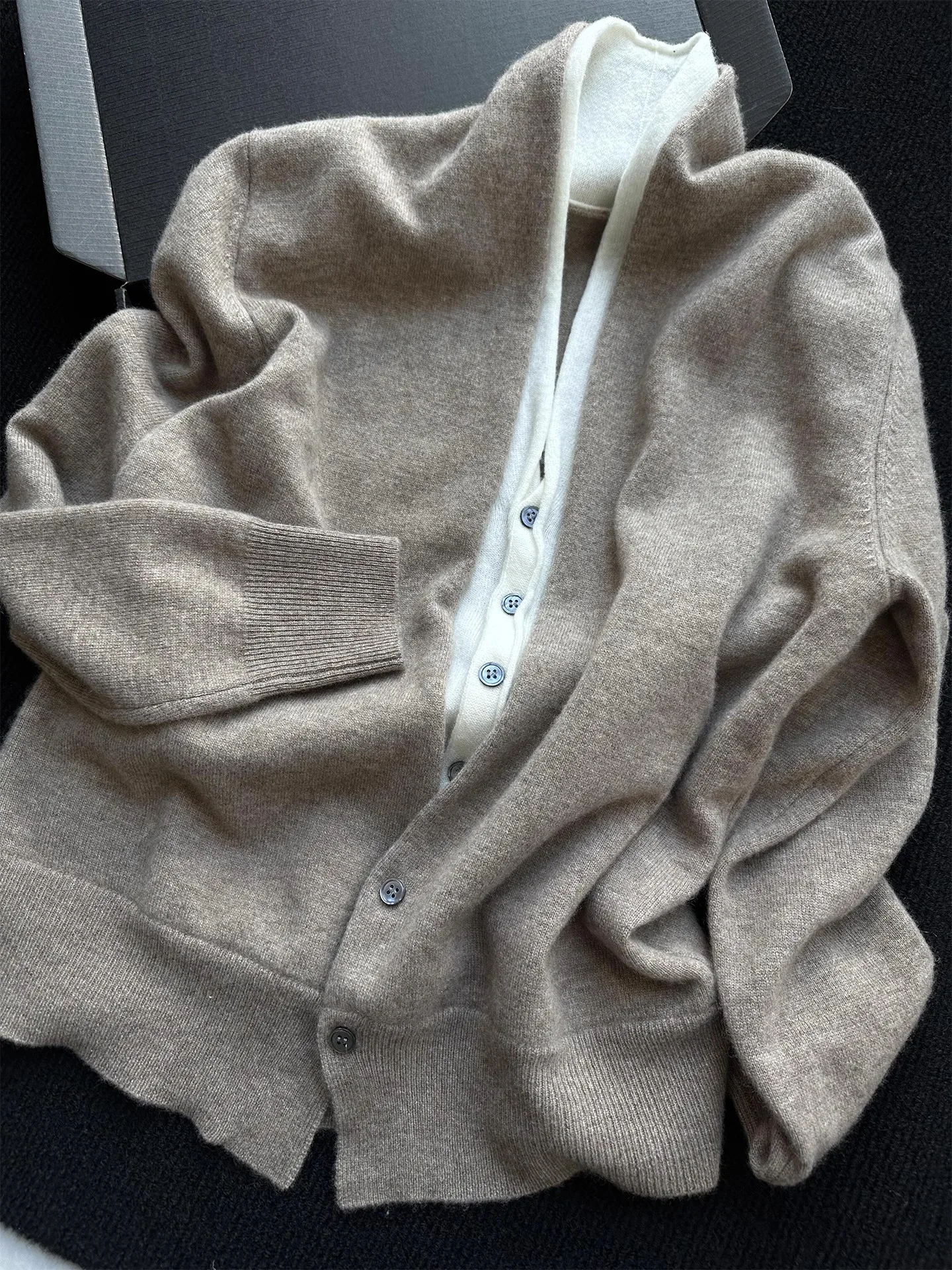 

Korean Sle Knitted Cardigan Women's Autumn Winter Sweater Unique Beautiful Money Sle Fake Two-Piece Outerwear