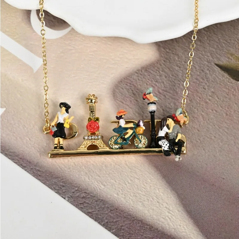 

Light Luxury New Classic Style Old Paris Series Characters Enamel Complete Elements Necklace Gifts for Girl Friend Goth Design