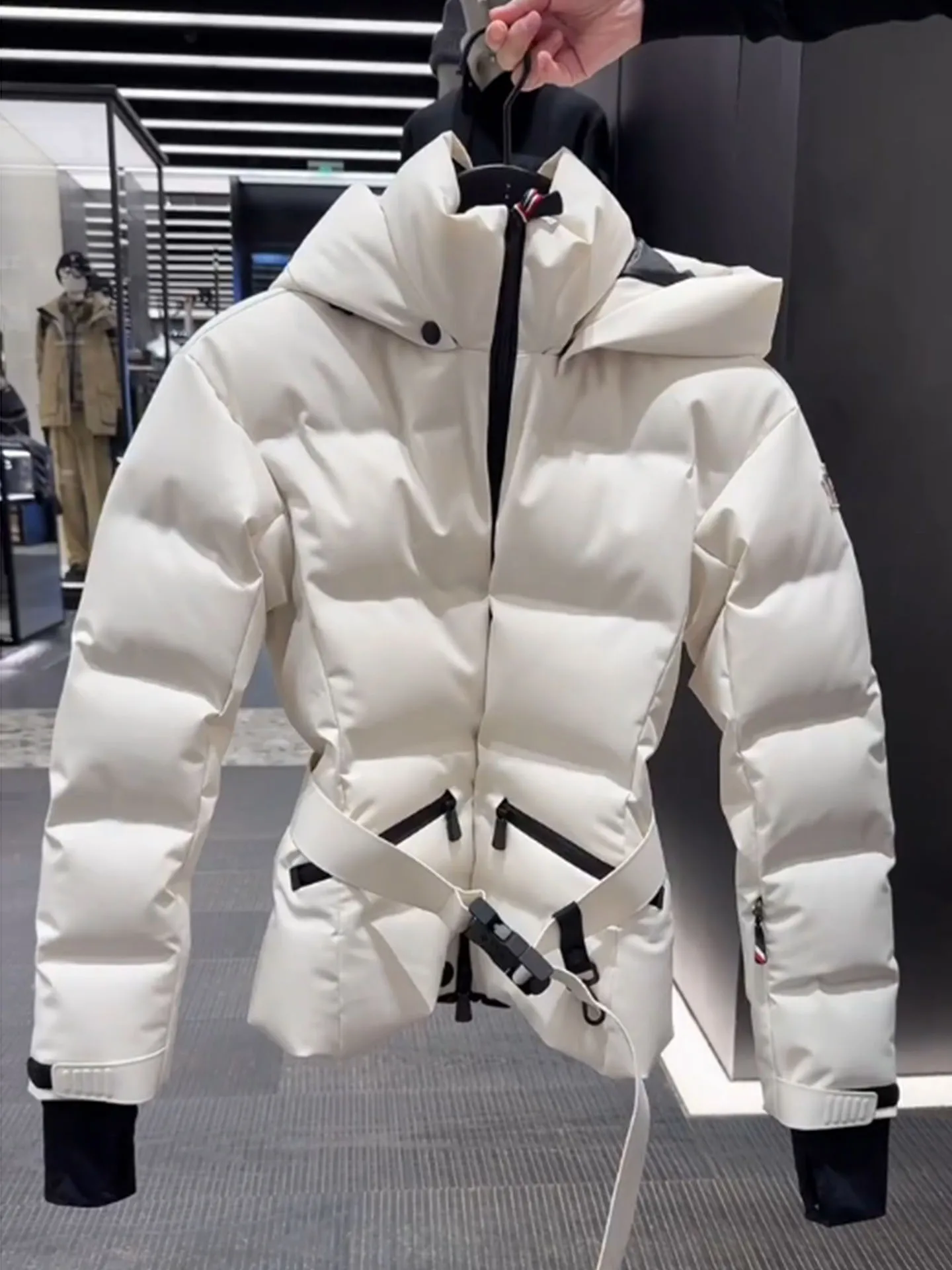 

Unique ort White down Jaet Women's Winter 2025 New High-End Slim Ski Suit Thi Outerwear Sli Commute Sle Polyester...