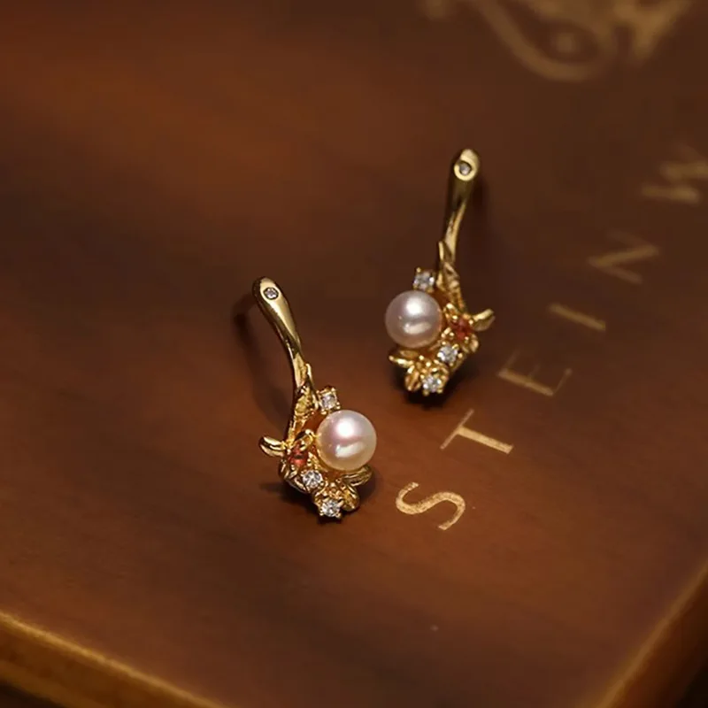 

Маленькая ложка, наполненная цветами османтуса, милые серьги с жемчугом в стиле ретро, мини-серьги из чистого серебра S925