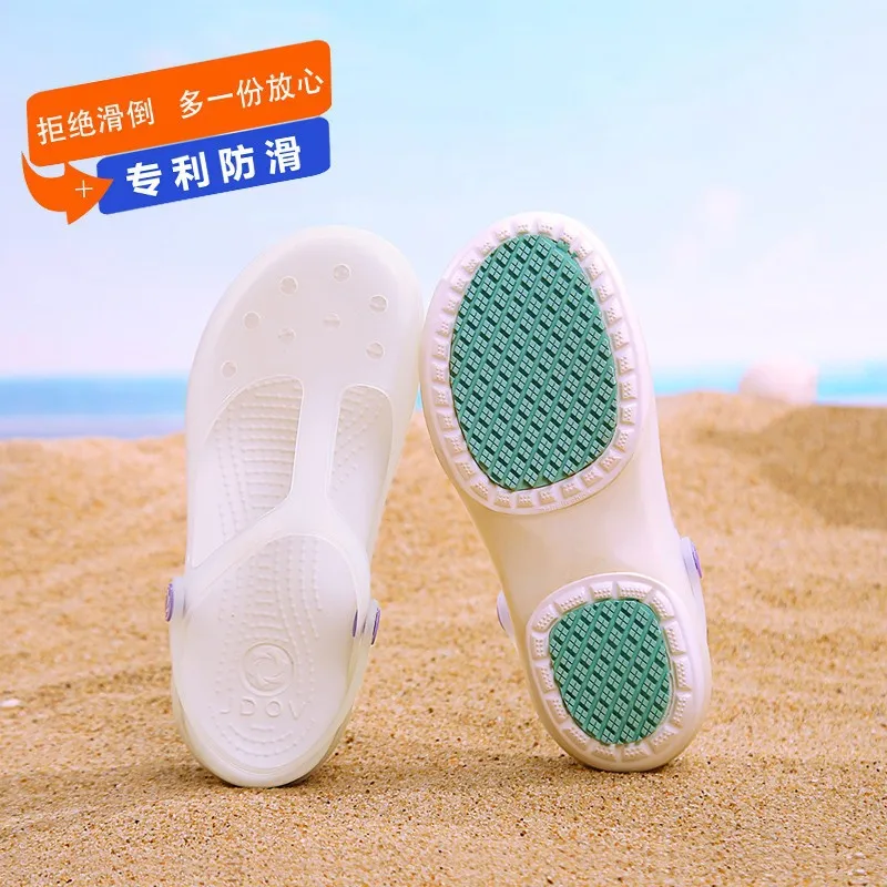 Non-Slip Hole Shoes Pump Beach Shoes Soft Bottom Comfortable Nurse Sandals