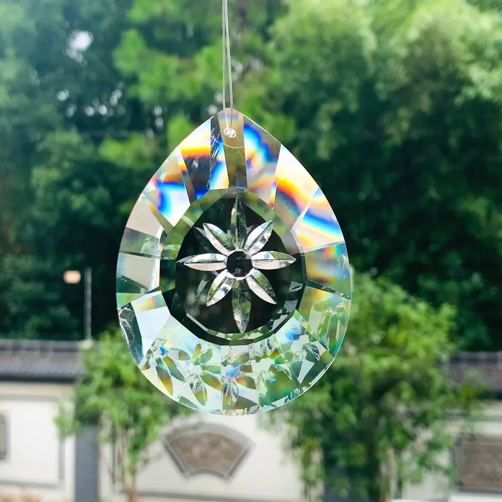 

76mm Daisy Crystals Prisms Hanging Suncatcher Glass Drop Pendant Chandelier Ornament Chrismas Home Wedding Decor