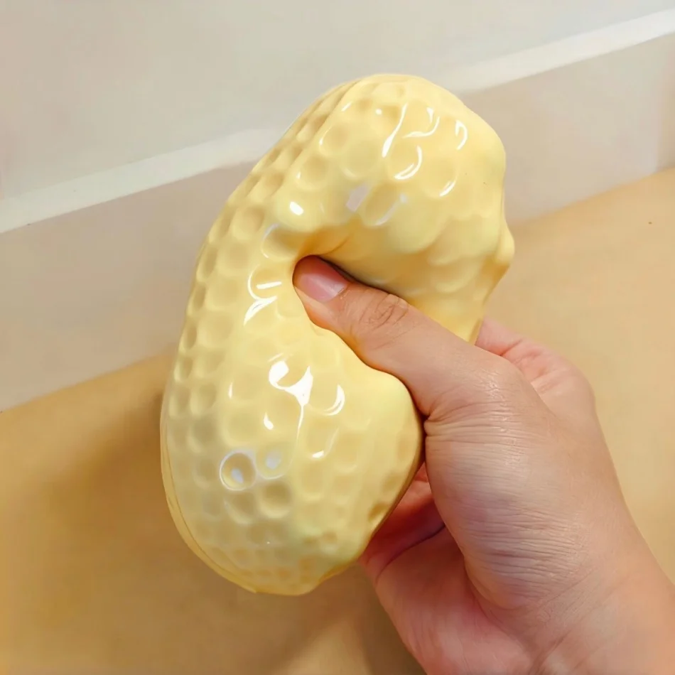 Simulated Peanut Slow Rebound Projectile Decompression Toy Relieves Pressure Ventilation Fun Cute Big Toy Ball Party Party Gift