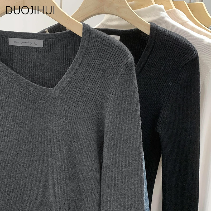 DUOJIHUI Grey Basic Long Sleeve Chicly V-neck Slim Female Pullovers Autumn New Simple Solid Color Fashion Casual Women Pullovers