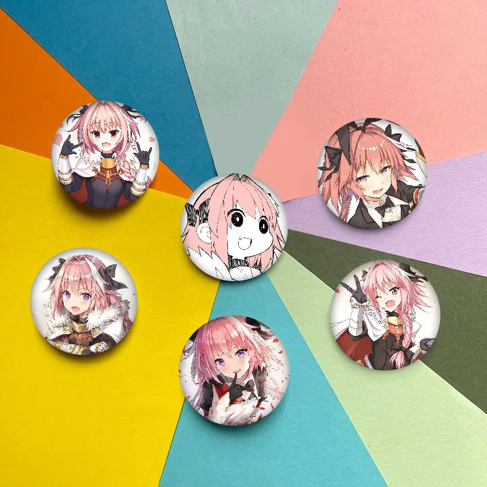 أنيمي مصير أبوكريفا Astolfo أنيمي زر دبوس اليدوية بروش للملابس الكرتون شارة ظهره الديكور مجوهرات اكسسوارات #1