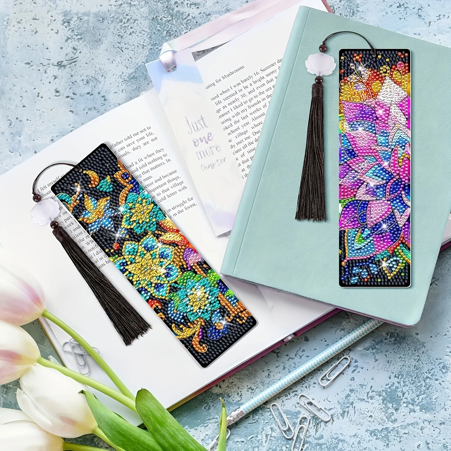 8-Piece Set 5D DIY Diamond Painting PET Material Multi-Color Lotus Pattern Diamond Painting Bookmark Set with Pendant