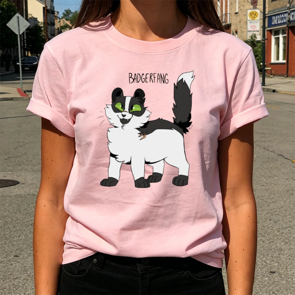 Camiseta con gráfico de The Cat Warriors Badgerfang para mujer, camiseta con estampado de gato de dibujos animados Harajuku, camiseta informal estética de algodón para mujer, ropa de calle