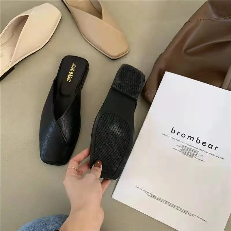 Designer Comfortable Women\'s Mules Shoes Slippers Elegant Sandals Woman Fashion With Chic Point Hot Leather Summer New 2024 Low