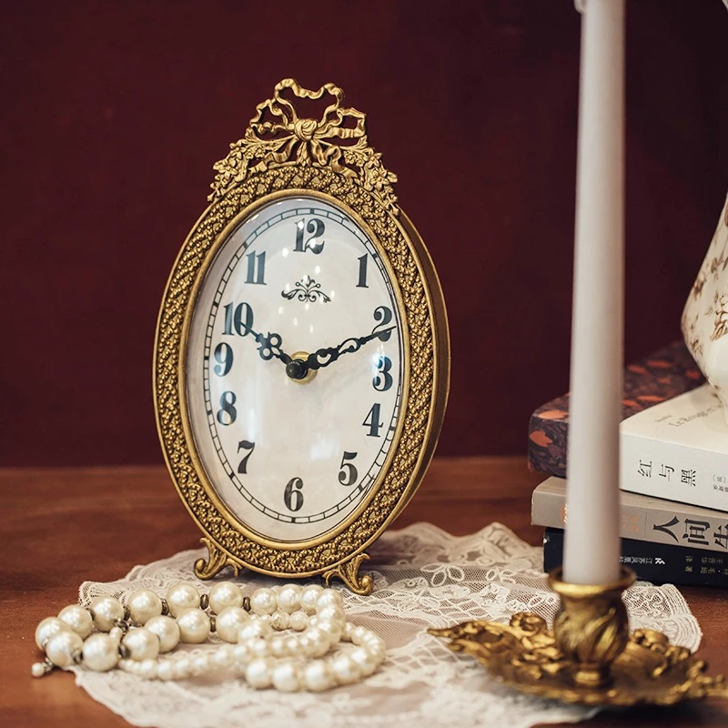 

Retro light luxury handmade color table, clock bow shape desktop