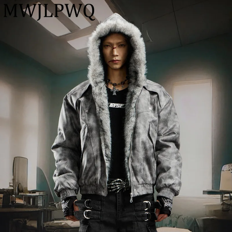 

MWJLPWQ Мужская потертая замшевая куртка с заклепками и капюшоном, новая утолщенная хлопковая куртка с подкладкой High Street Niched 12579