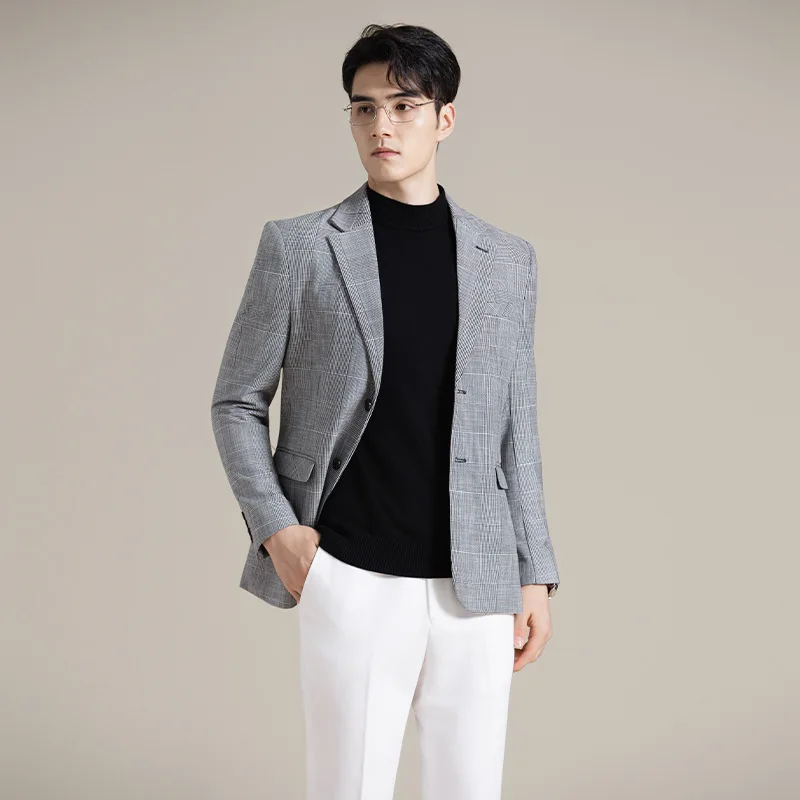 

Мужской повседневный костюм: модный клетчатый пиджак в легком зрелом стиле, приталенный крой