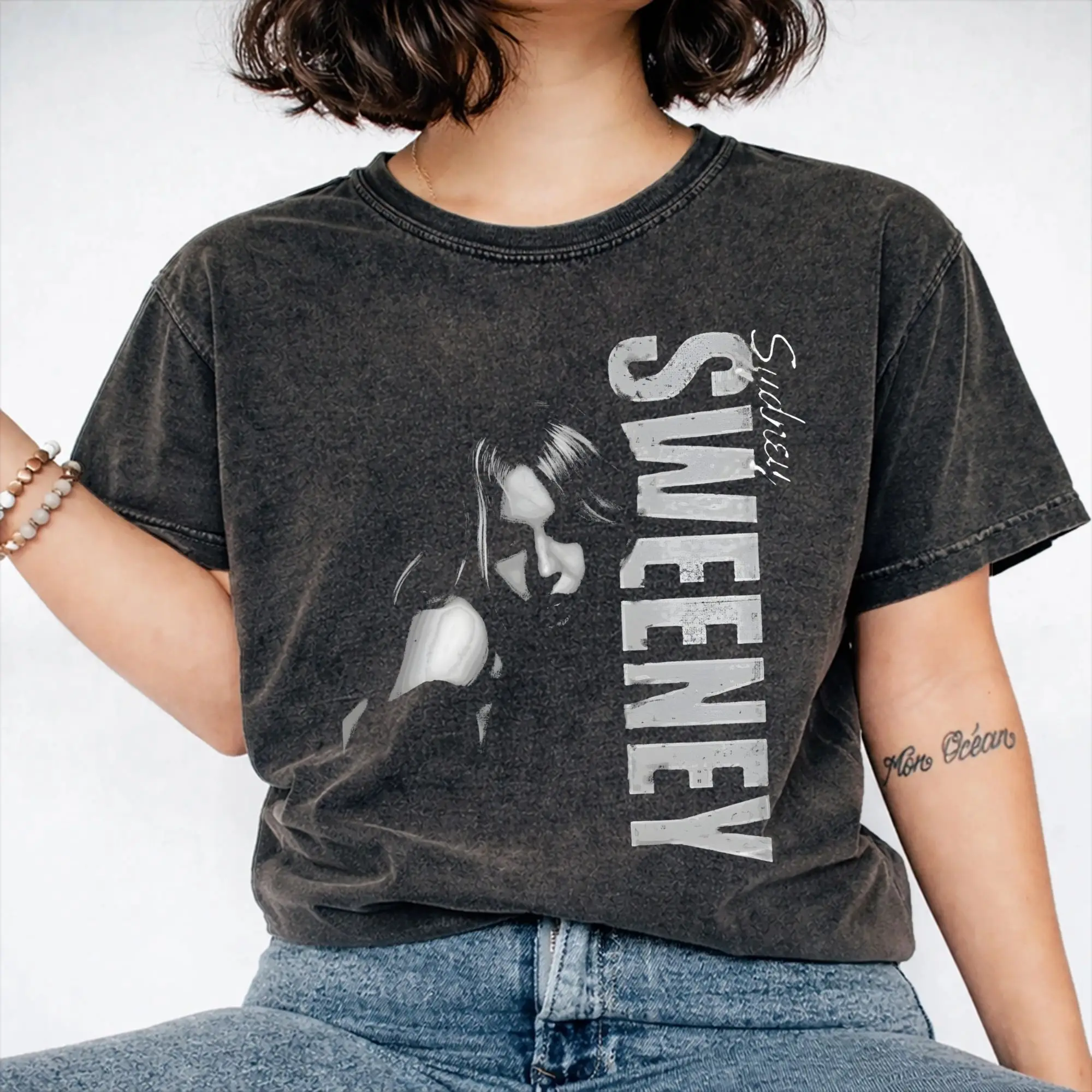 Summer Cassie Howard Sydney Sweeney Washed T Shirt Merch Harajuku T-Shirts  for Men Women Tee Shirt
