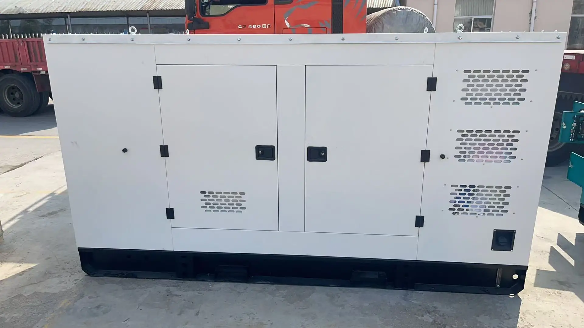 

Noiseless Generator 4kw Quiet Lightweight 3000 Watt Generators Portable Electric Grnerator Factory Direct Sales Ready-to-use