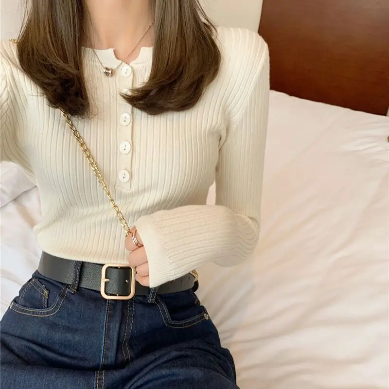 

Ele Korean Sle Women's Knitted Slim Fit Base irt Versatile Top Outerwear Faionable Ci Walk Polyester Cotton Blend