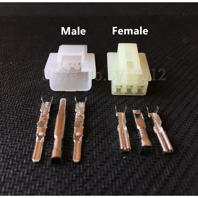 3 Hole 6090-1131 6090-1136 Auto Wire Connector Electrical Plug For Car Wiring Harness