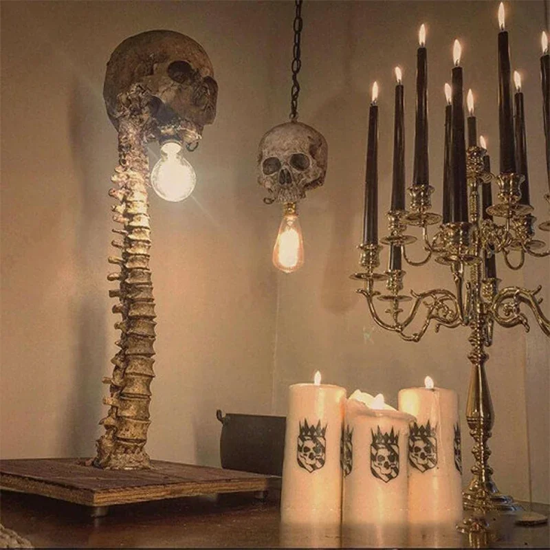 Creative Skull Statue Desk Lamp Halloween Horror Prop Bar Party Decoration Prop Home Bedroom Living Room Decoration Horror Prop