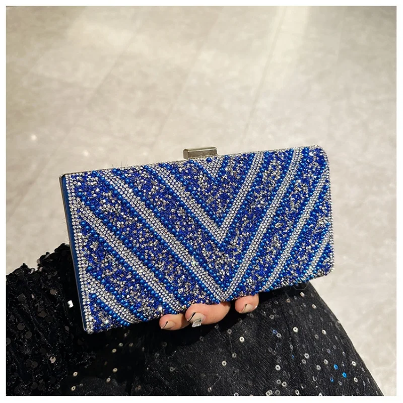 Red Silver Rhinestone Evening Clutch Women V-shape Pattern Beaded Envelope Handbag for Formal Party Chic Square Bolsa Feminina