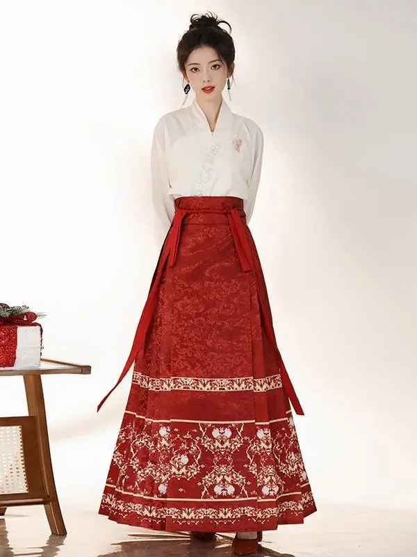 costume-traditionnel-chinois-hanfu-vintage-haut-blanc-traditionnel-jupe-a-volants-noire-et-rouge-ensemble-de-costumes-de-danse-orientale-pour-femmes