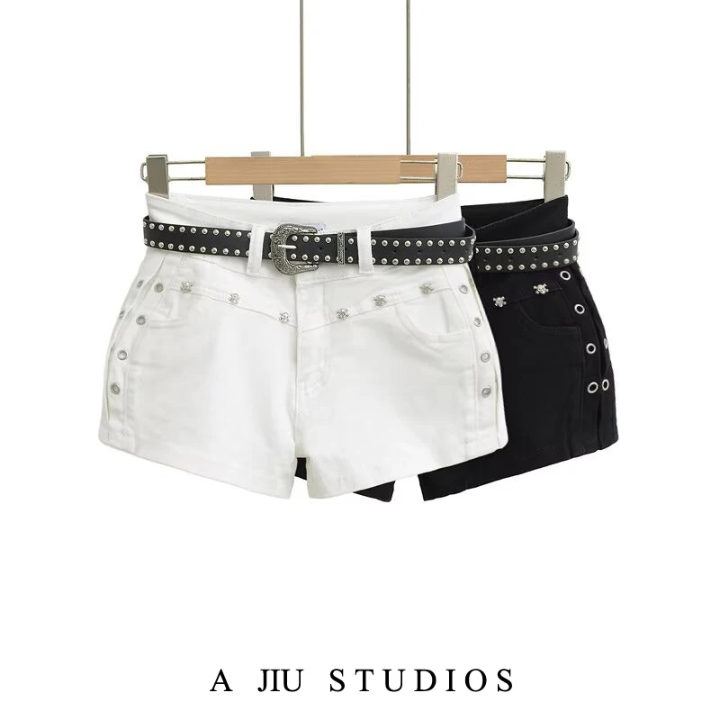 

Sweet Cool Spicy Low Waist Rivet Generous Hip Denim Super orts Women Summer New Tight Slim Elastic Butt orts