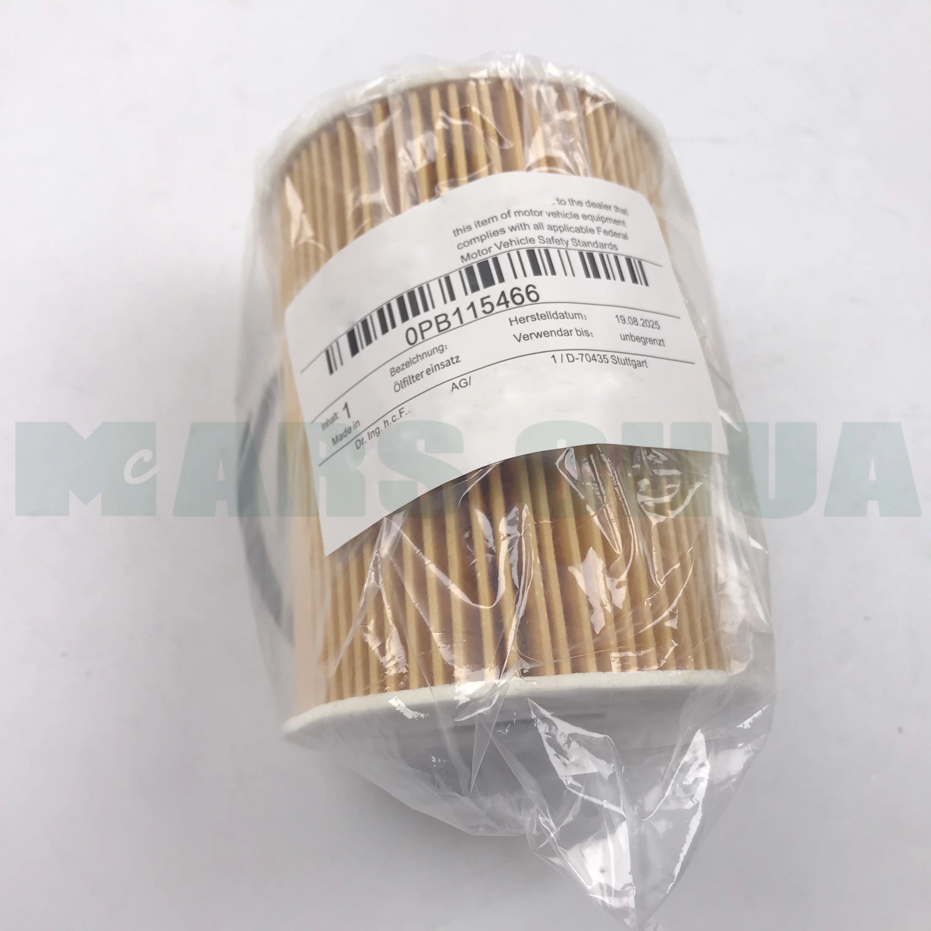 

0PB115466 oil filter element, suitable for Porsche Panamera, Cayenne and Macan models.