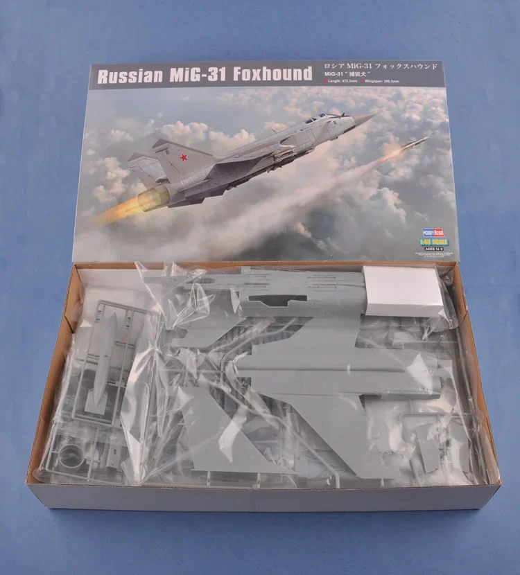 Hobbyboss 81753 Zestaw rosyjskiego modelu MiG-31 Foxhound w skali 1/48