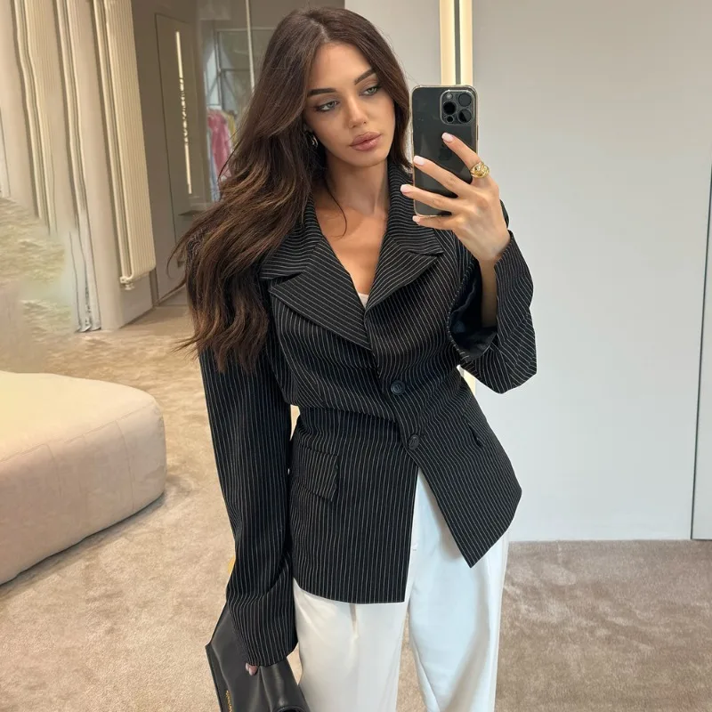 Tuularose موضة مخطط السترة الفاخرة شارع العليا سليم التلبيب المرقعة كم طويل السترة المرأة مظهر الحفلات مكتب معاطف جديدة