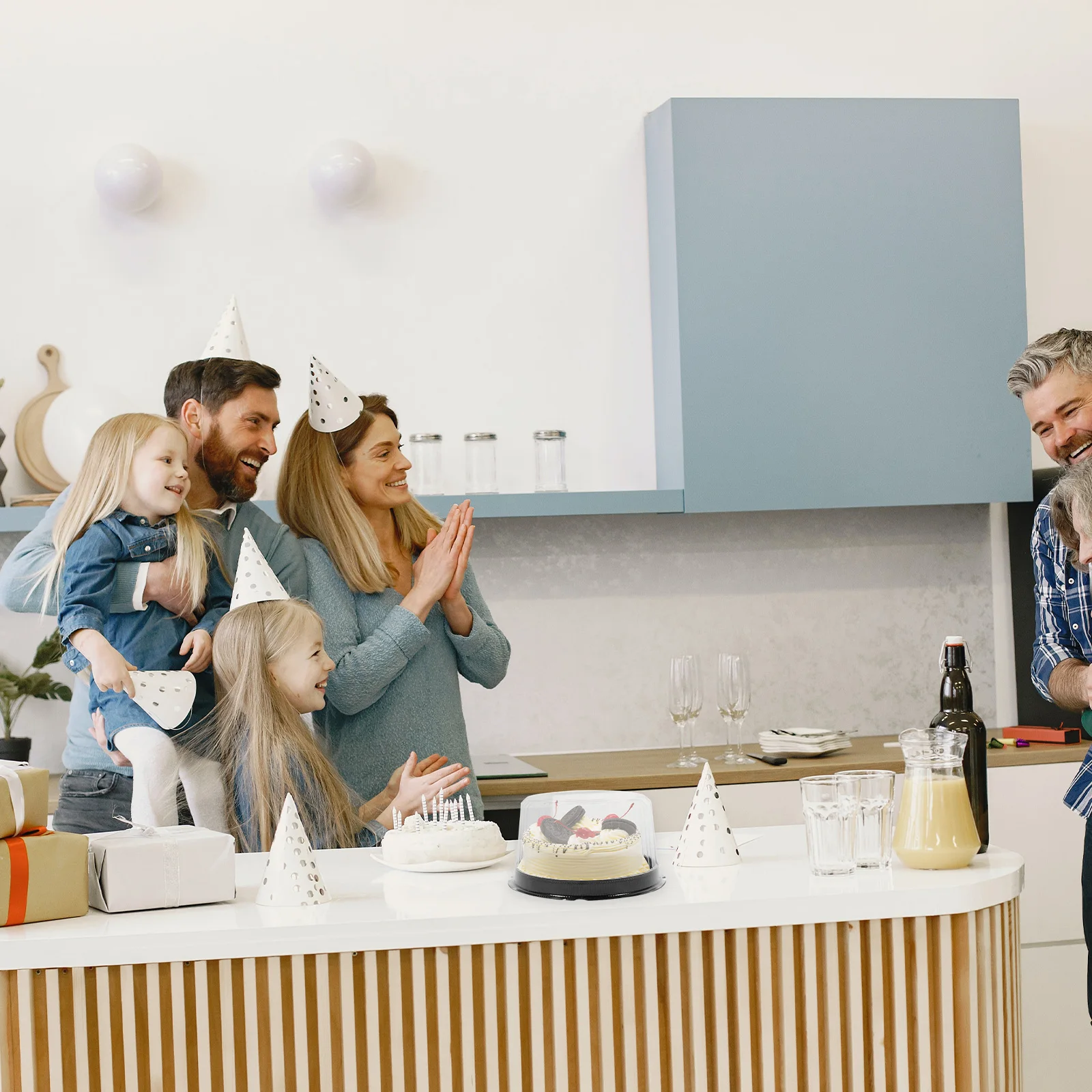 10pcs Cake Boxes 6 Inch Black Bottom Transparent PET Plastic Containers Lids for Handmade Treats Packaging Gifts Party Supplies