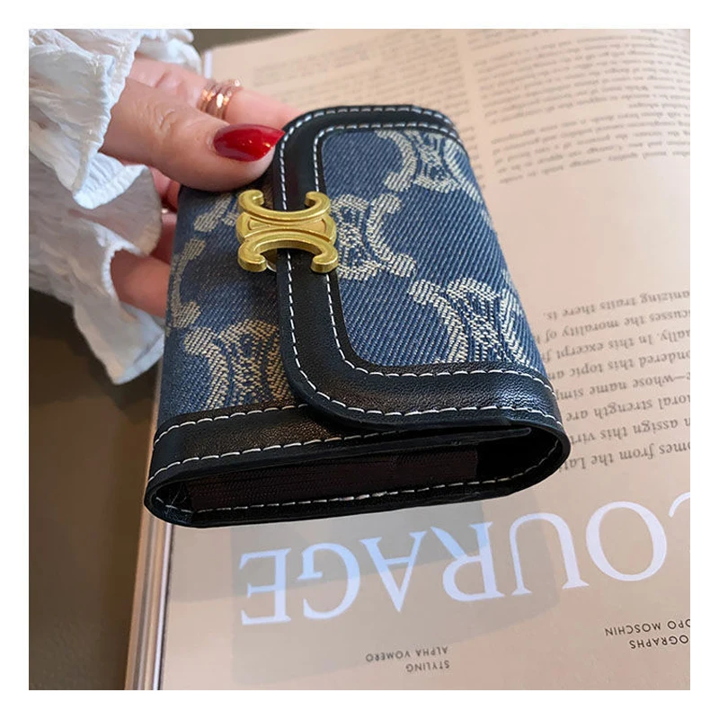 Exquisite Large Capacity Ultra-Thin Multi-Card Fashion Card Case Compact Practical Design Holds a Variety of Cards