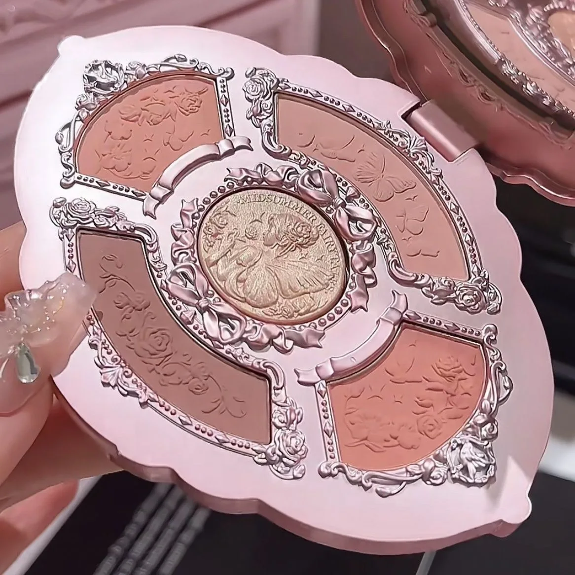 Makeup Eye Shadows Flower Knows Midsummer Fairytales Collection Geprägte matte Glitzer-Lidschatten-Palette Hochpigmentiertes Make-up