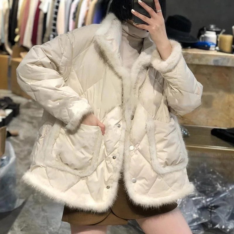 

Женская легкая демисезонная верхняя одежда из искусственного меха (имитация меха белки) класса люкс для весеннего сезона