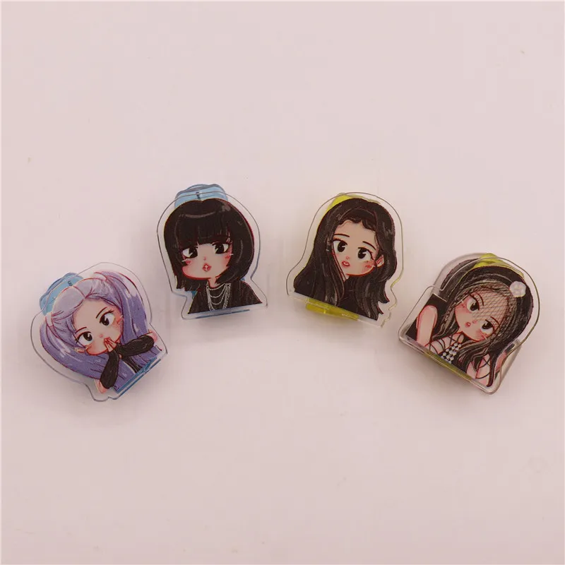 

4Pcs Black Pink Exquisite Cartoon Anime Peripheral PP Clip Durable Plastic Paper Clip for Document Organizing and Fan Collection