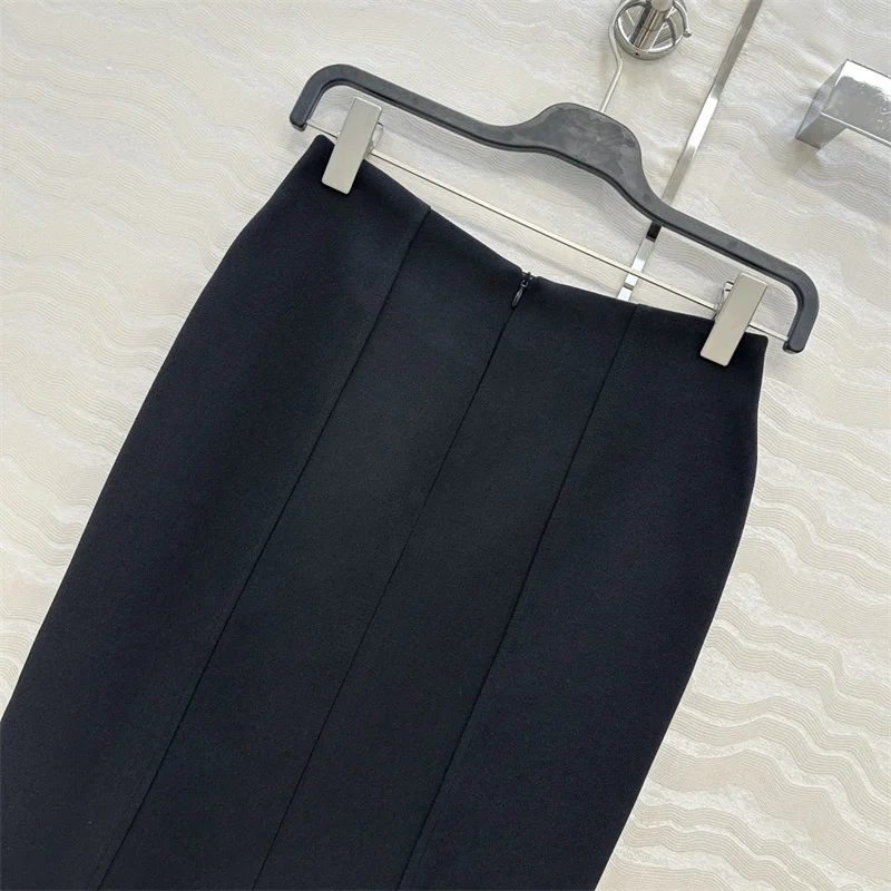 Women's skirt New high waisted slim pencil skirt for autumn 2025 Multi pocket decorative women's half skirt Casual long skirt