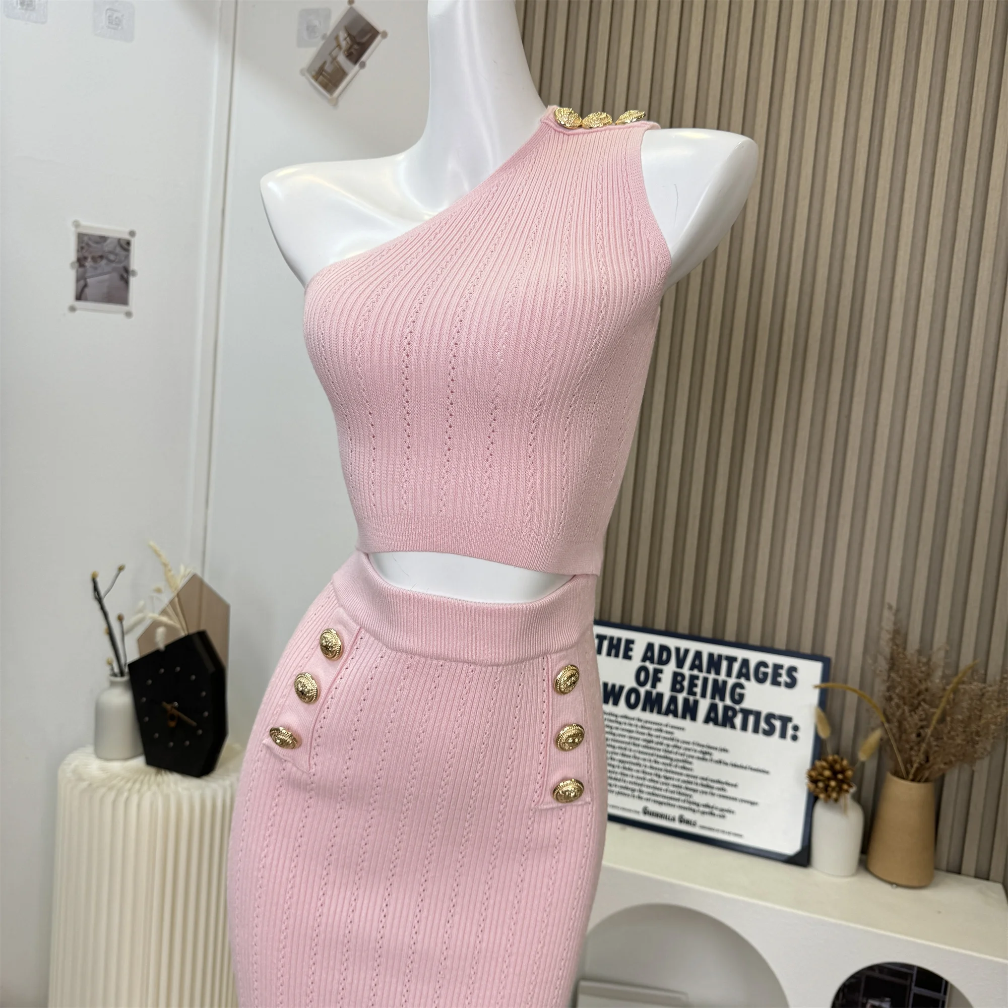 High Quality Small Fragrance Knitted Two Piece Set Women Sleeveless Sexy Top + Skirt Suits Sweet Fashion Sweater 2 Piece Outfits