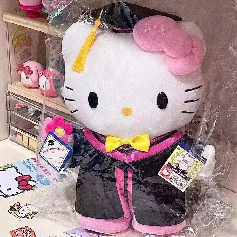 Sanrio Nieuwe Graduate Seizoen 35 cm Kawaii My Melody Hellokitty Kuromi Cinnamoroll Zachte Pluche Souvenir Pop Afstuderen Kerstcadeau