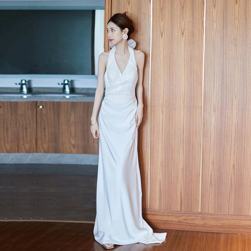 Легкое свадебное платье во французском стиле, атласное нишевое платье для невесты, элитное утреннее платье с лямкой на шее и открытой спиной, уличное платье с вуалью и воротником с пайетками