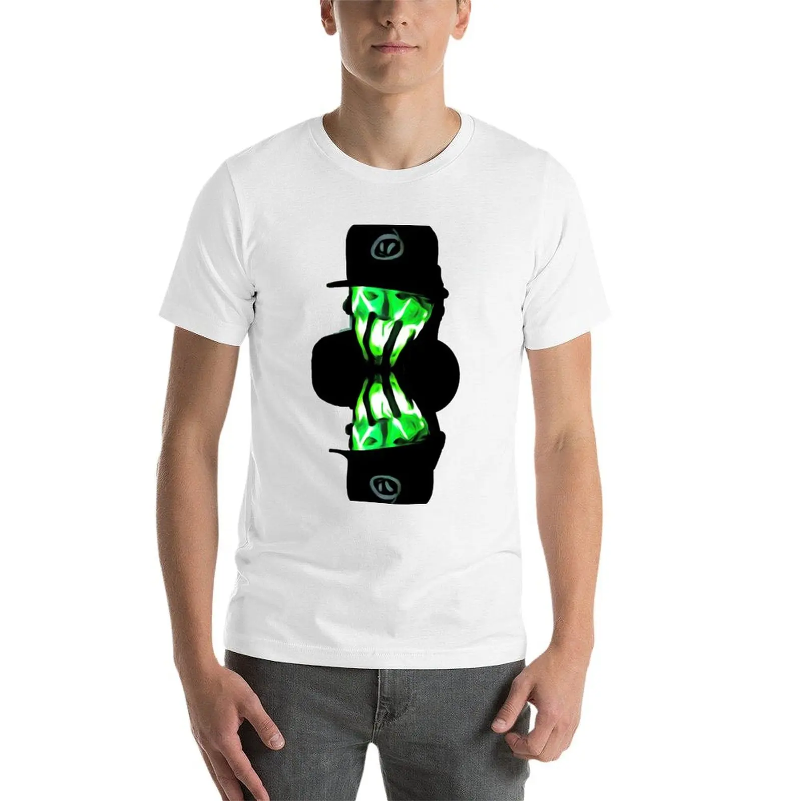Men's Graphic T-Shirt Glow Krow (US) - usage example