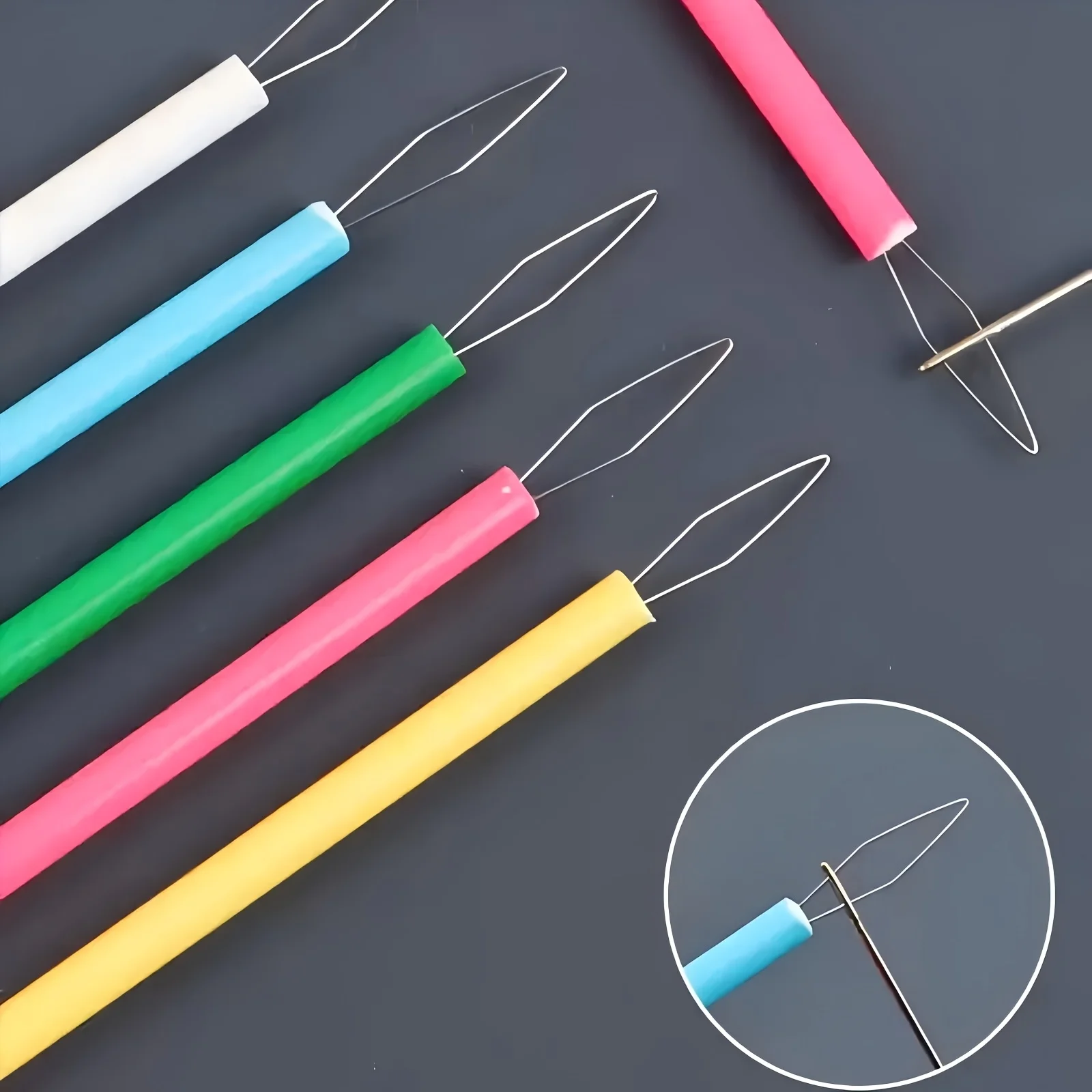 2/4/6 Stück buntes Kunststoff-Einfädelwerkzeug-Set – zylindrisches Einfädelwerkzeug, DIY-Nähzubehör, praktische Nadel