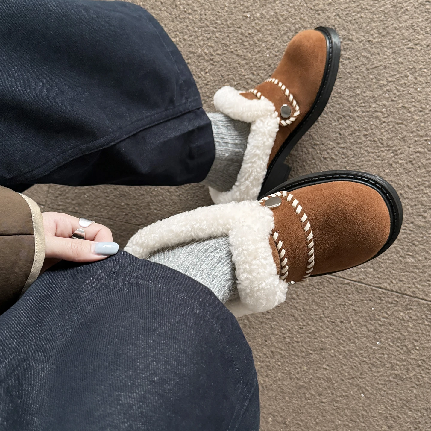 

Winter Loafer Shoes Japanese Korean Style Round Toe Wide Width Non-Slip-Cute Warm Cotton Lined Genuine Leather Booties for Women