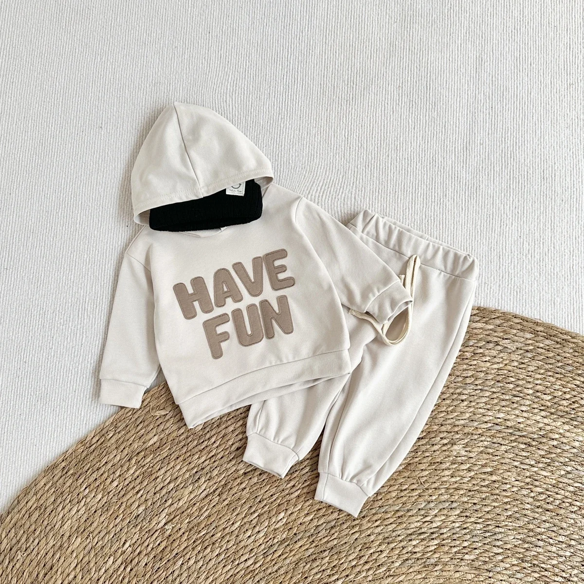 Newborn Baby Clothes Set Boys Girls Hoodies Suit Casual Style Letter Patch 2PCS Sets for Children Baby Sweatshirt Spring Autumn