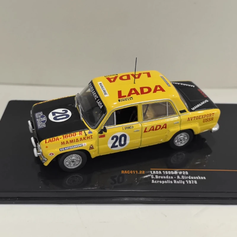 IXO 1:43 스케일 라다 1600 R # 20 1978 합금 시뮬레이션 자동차 모델 정적 수집 장식용 휴일 선물 장난감 기념품 선물