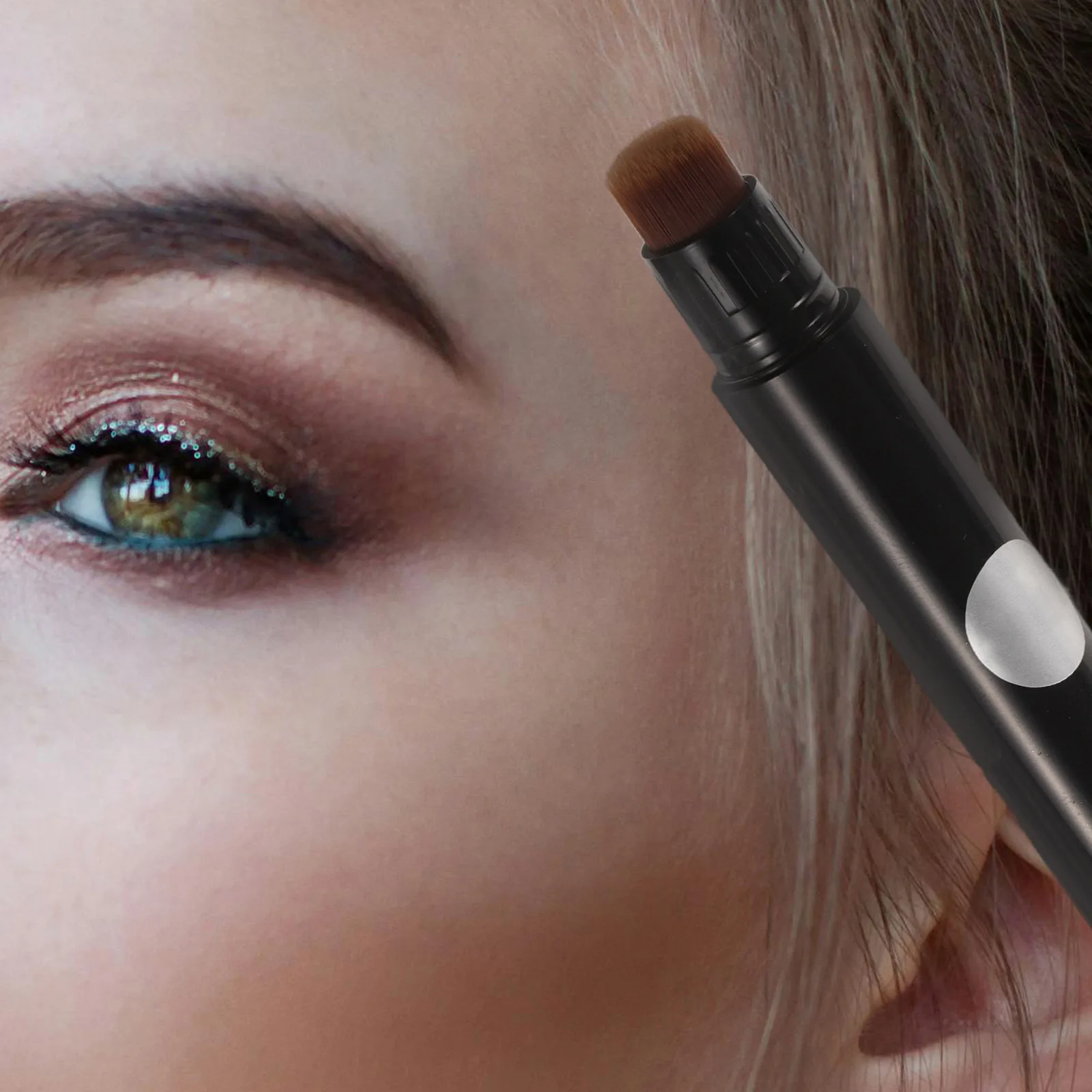 عصا كونتور عالية الإضاءة مزدوجة الأطراف كريم أحمر الخدود عصا تسليط الضوء على الوجه أداة إخفاء لمكياج العمل اليومي في الزفاف