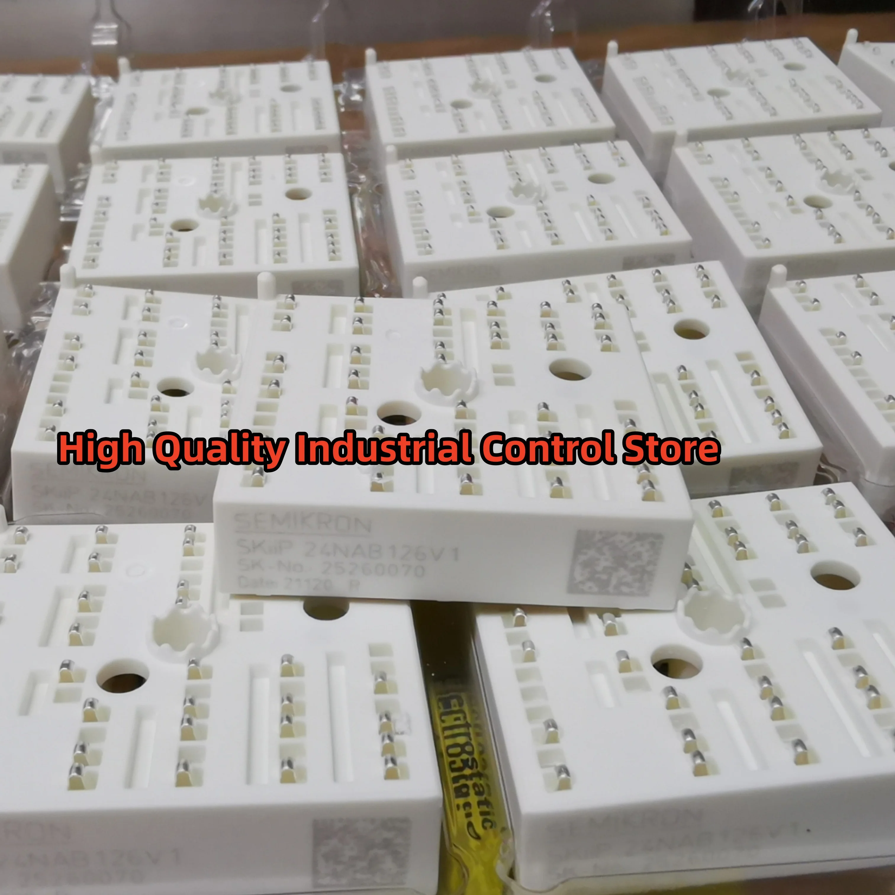 

Power Supply Module SKIIP24NAB126V1 SKKE380/12 new original